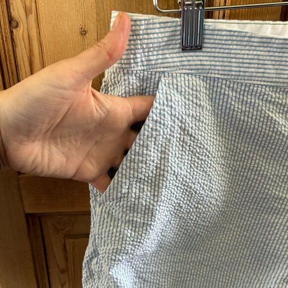 Lilly Pulitzer 0 Shorts Blue White Stripe Pockets Buttercup Scallop Seersucker - Picture 3 of 12